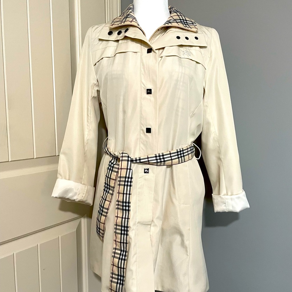 Spring Long Jacket With Plaid Lining - image 1